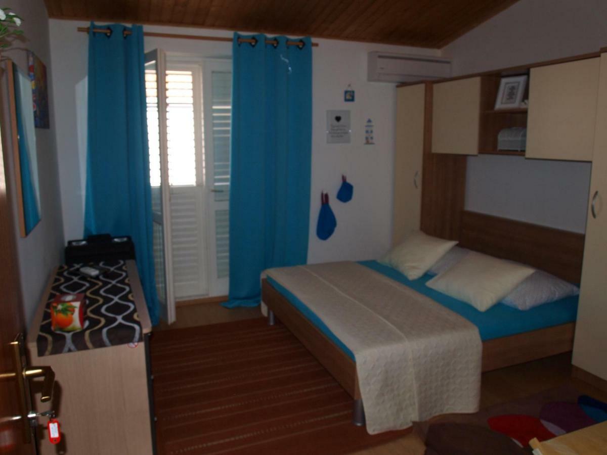 Apartment Duje Макарска Экстерьер фото