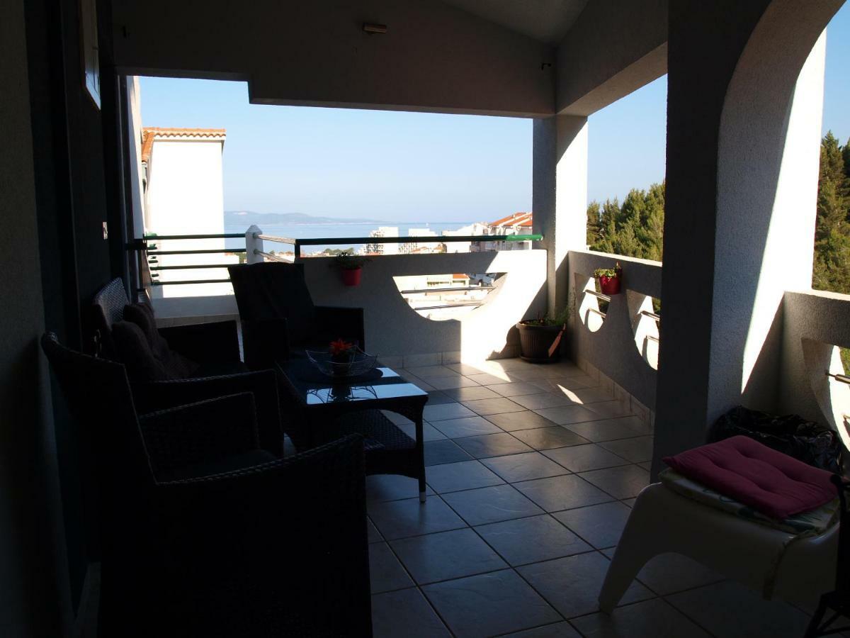 Apartment Duje Макарска Экстерьер фото